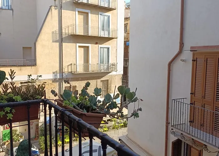 Ubytování v soukromí La Dimora Del Marchese Notarbartolo *